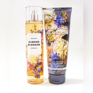 Bath and Body Almond Blossom set